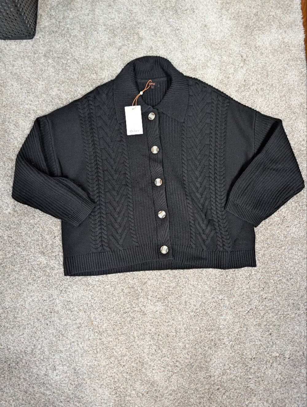 Quince NWT 100% Merino Wool Classic Black Cable-Knit Button-Up Sweater Large - Picture 3 of 9